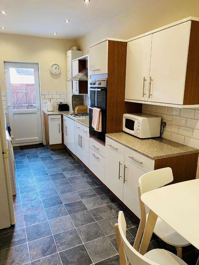 Light And Spacious Highcross Apartment Poulton-le-Fylde Exterior photo