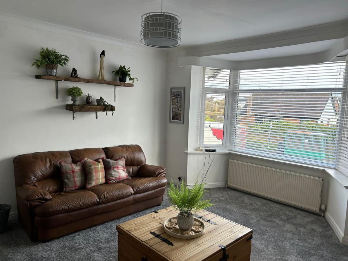 Light And Spacious Highcross Apartment Poulton-le-Fylde Exterior photo