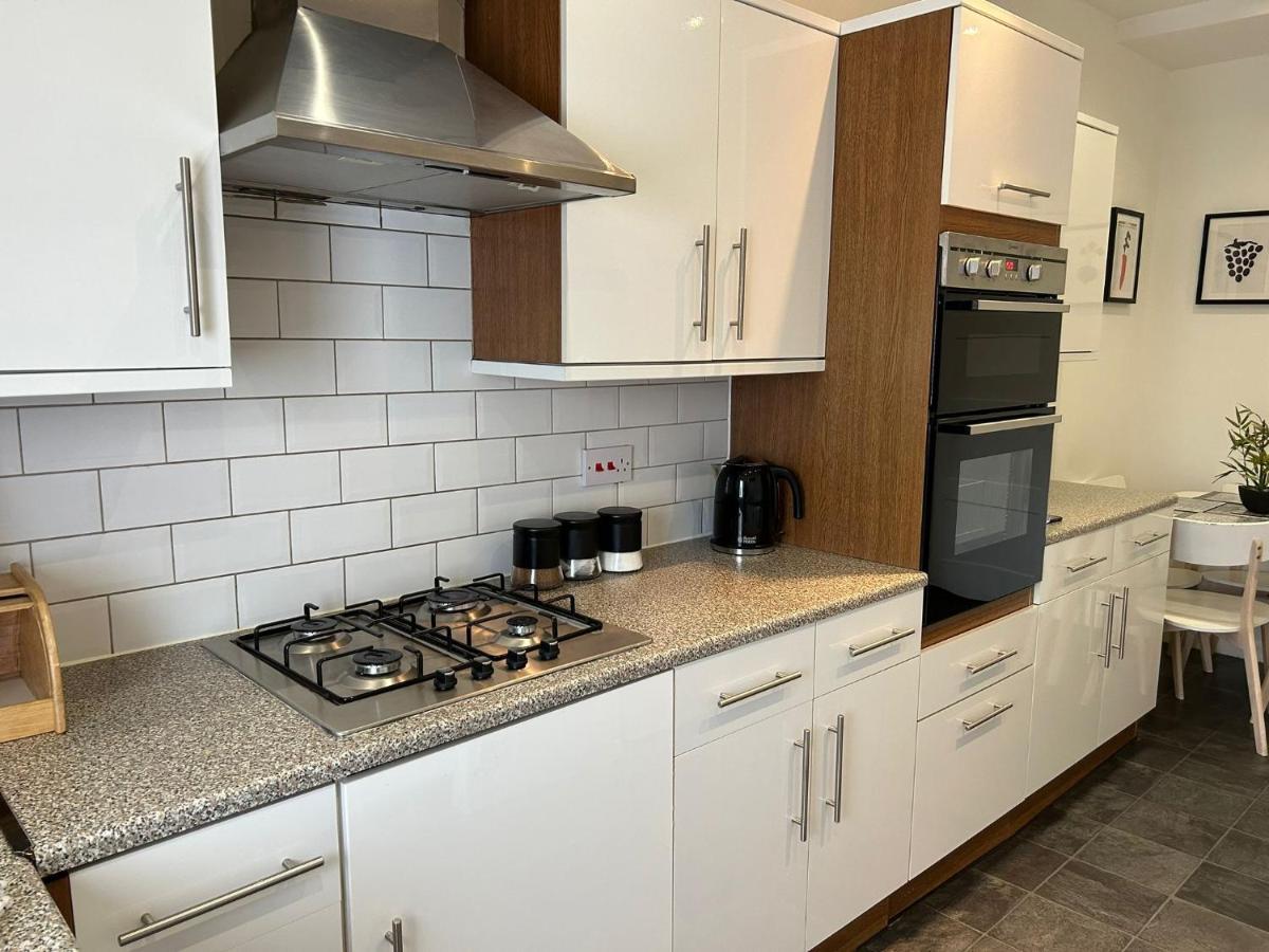Light And Spacious Highcross Apartment Poulton-le-Fylde Exterior photo